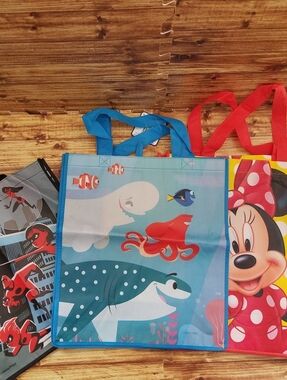 3 Disney Pixar Reusable Tote Bah Minnie Mouse Finding Dory Incrediables 2